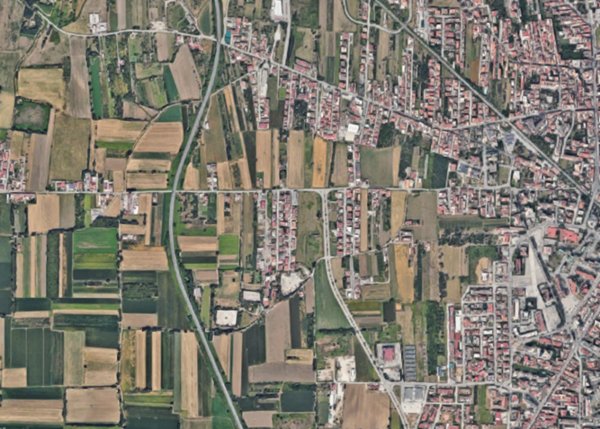 locale di sgombero in vendita a Maddaloni