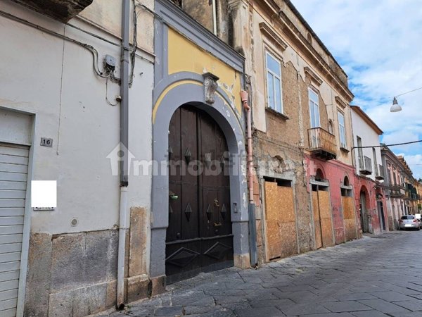 pentavano in vendita a Maddaloni