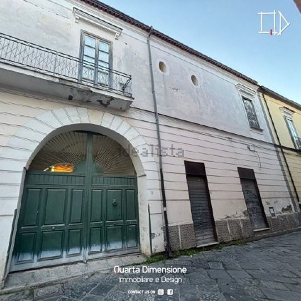casa indipendente in vendita a Maddaloni