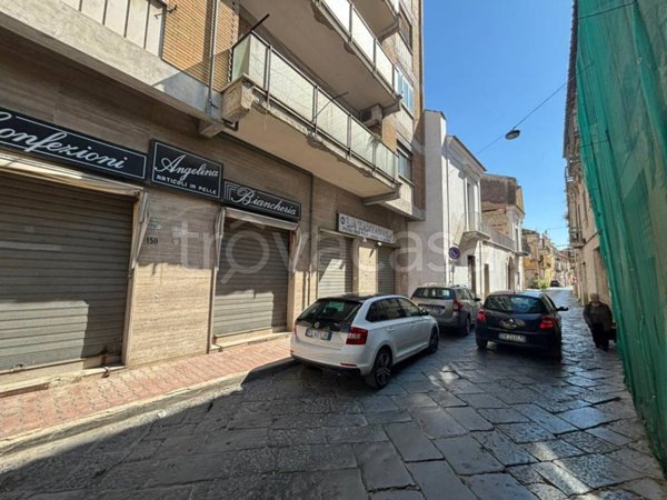 negozio in vendita a Maddaloni