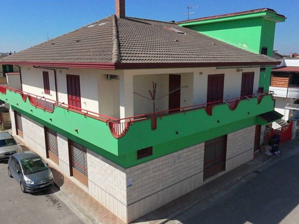 casa indipendente in vendita a Maddaloni