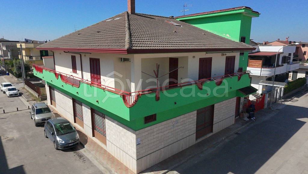 casa indipendente in vendita a Maddaloni