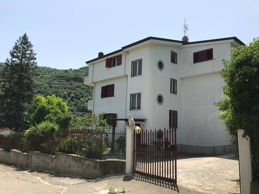 villa in vendita a Maddaloni