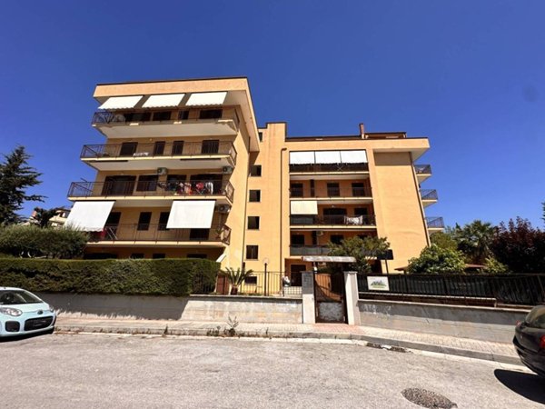 appartamento in vendita a Maddaloni