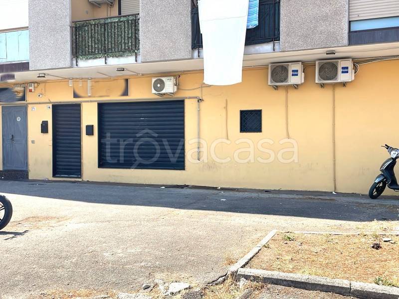 negozio in vendita a Maddaloni