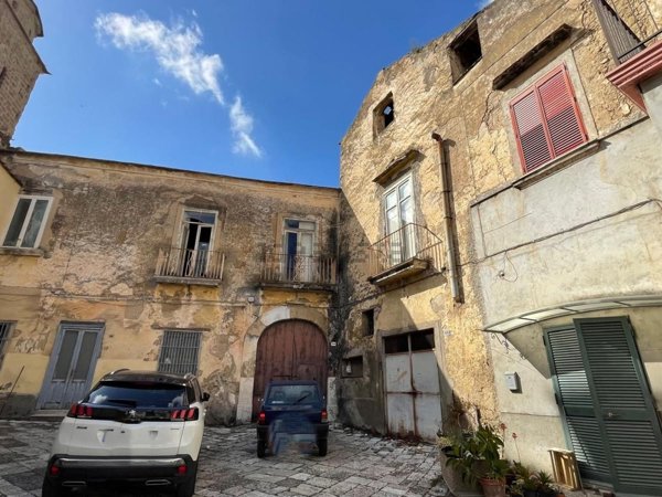 casa indipendente in vendita a Maddaloni