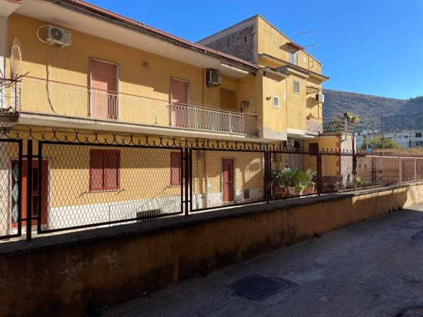 casa indipendente in vendita a Maddaloni