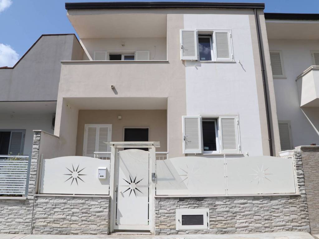 casa indipendente in vendita a Maddaloni