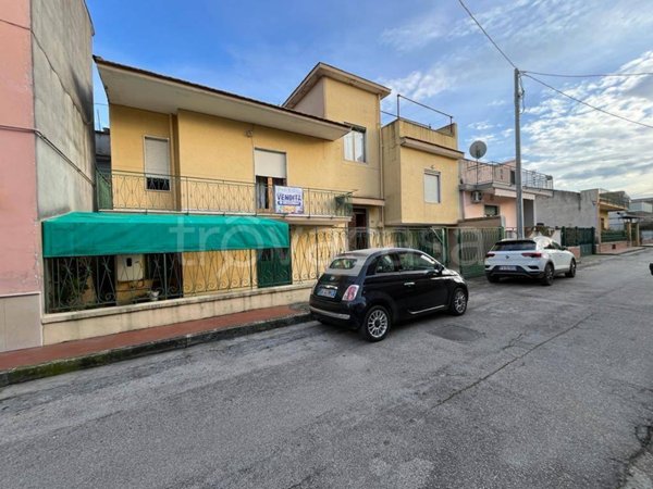 casa indipendente in vendita a Maddaloni
