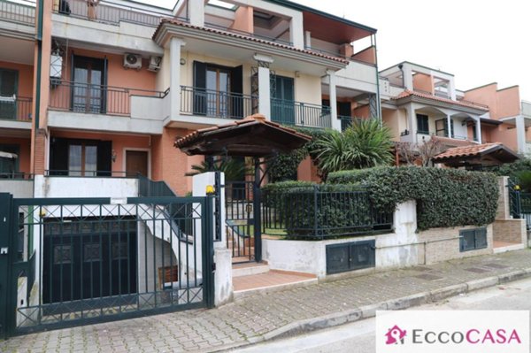 casa indipendente in vendita a Maddaloni