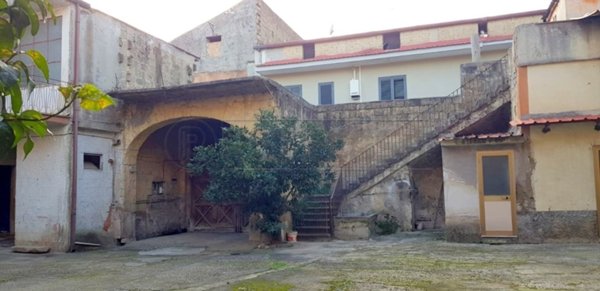 casa indipendente in vendita a Marcianise