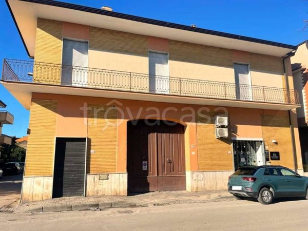 casa indipendente in vendita a Marcianise