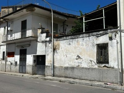 casa indipendente in vendita a Marcianise
