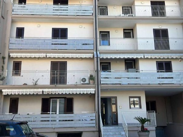 appartamento in vendita a Marcianise in zona Centro Città