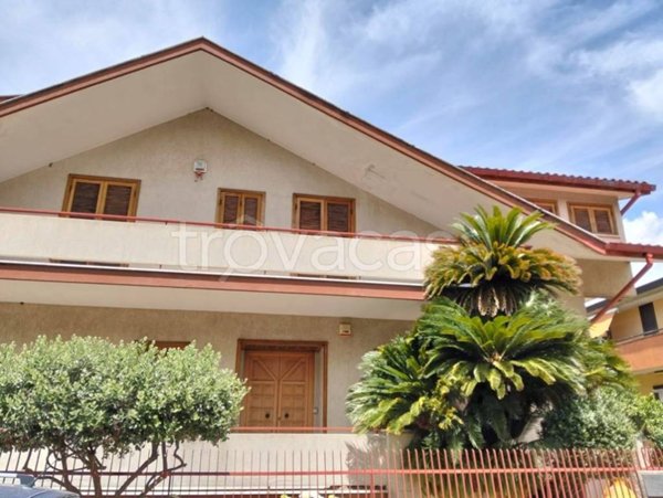 casa indipendente in vendita a Marcianise