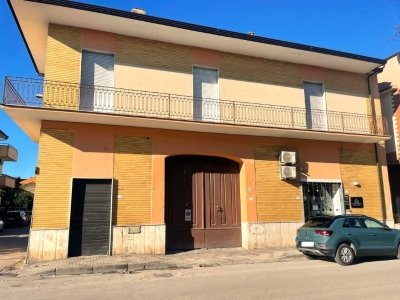casa indipendente in vendita a Marcianise