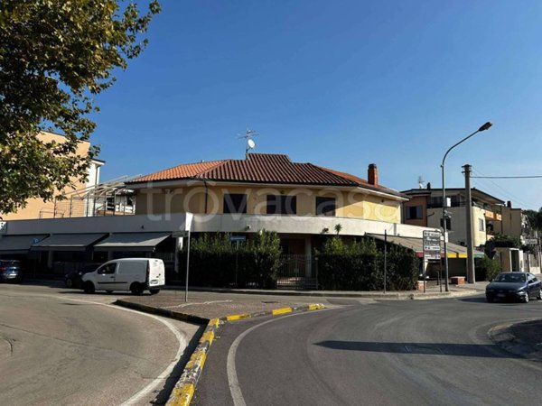 casa indipendente in vendita a Marcianise