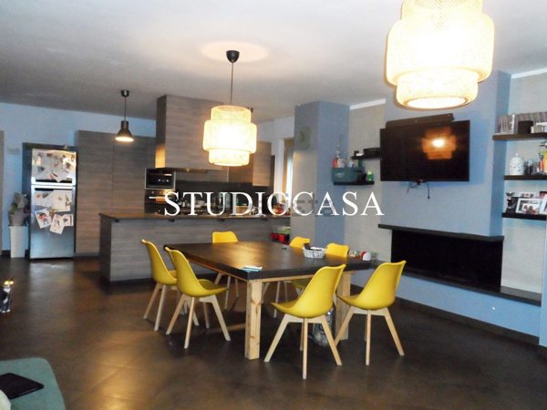 pentavano in vendita a Marcianise