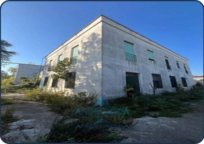 intera palazzina in vendita a Marcianise