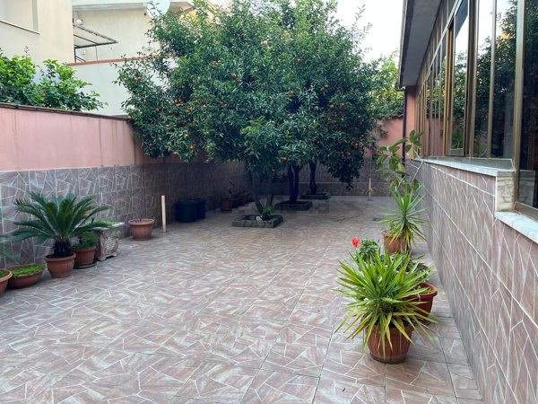 casa indipendente in vendita a Marcianise