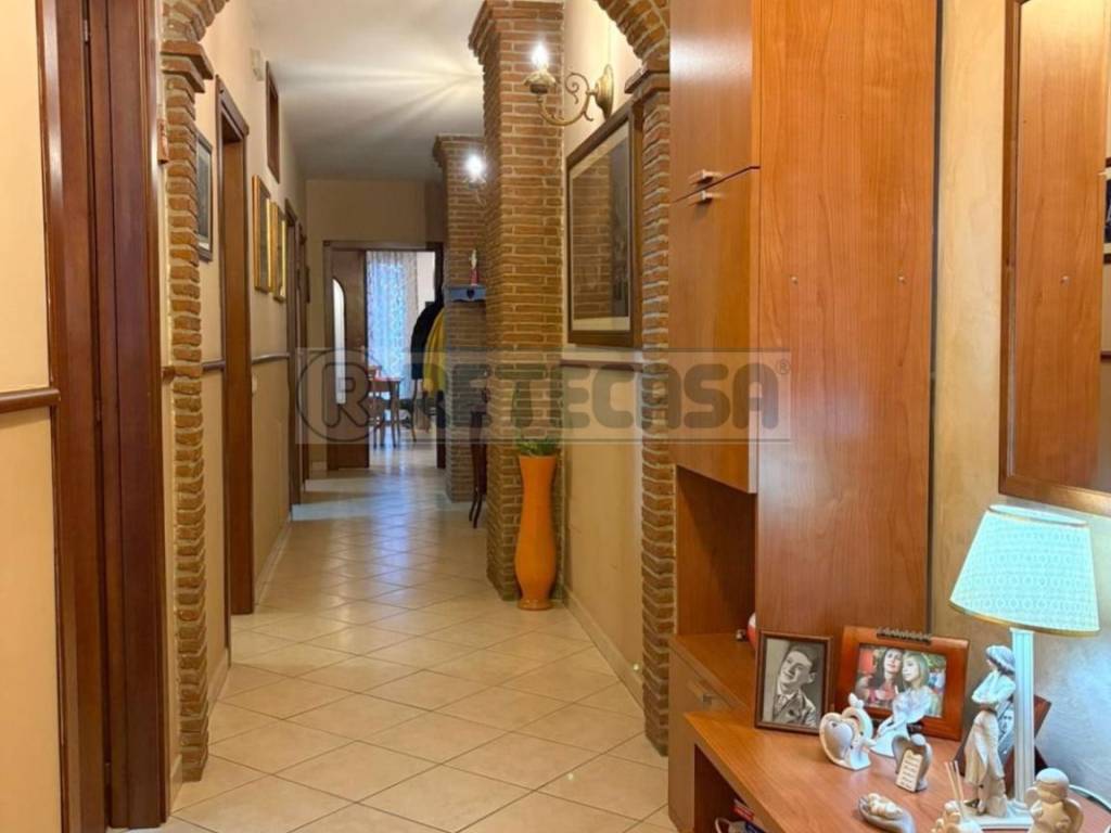 appartamento in vendita a Marcianise in zona Centro Città