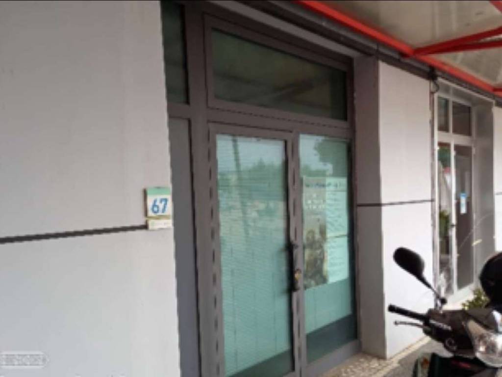 negozio in vendita a Marcianise