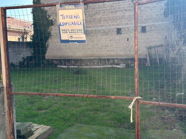 terreno edificabile in vendita a Marcianise