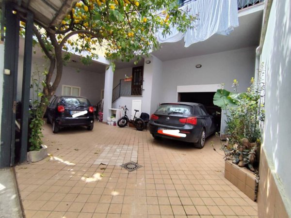 casa indipendente in vendita a Marcianise in zona Centro Città