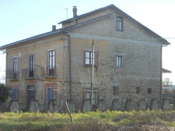 casa indipendente in vendita a Marzano Appio