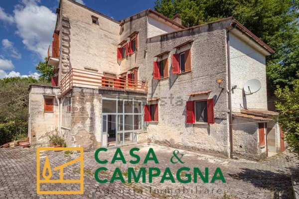 casa indipendente in vendita a Marzano Appio