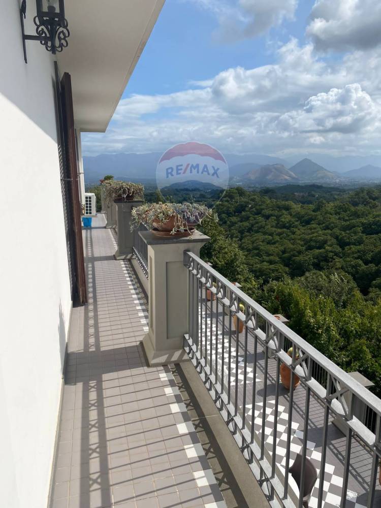 casa indipendente in vendita a Marzano Appio