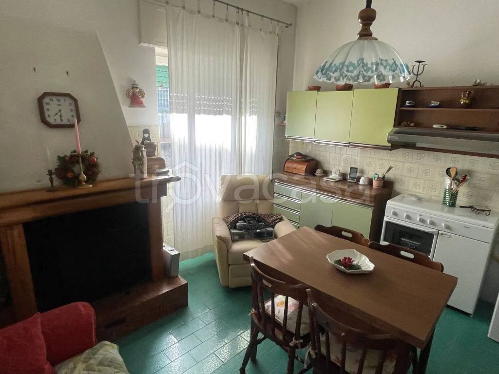 casa indipendente in vendita a Marzano Appio