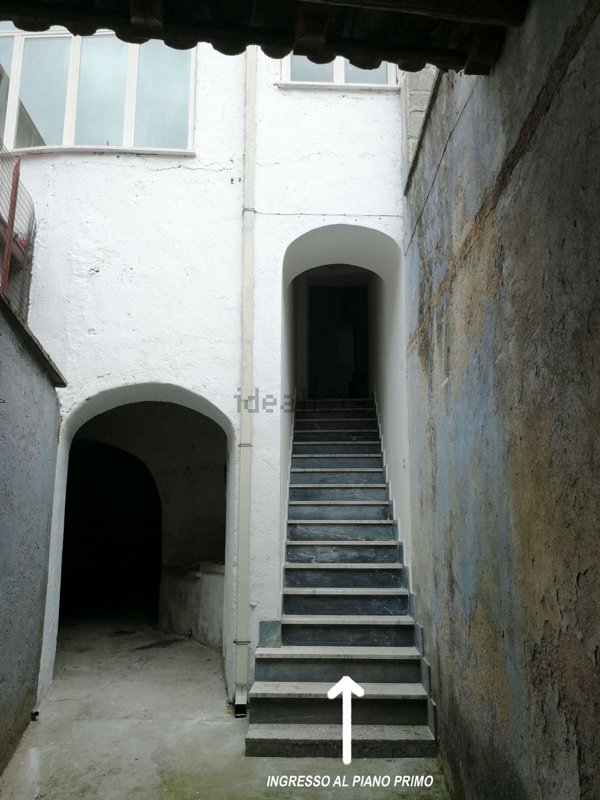 casa semindipendente in vendita a Marzano Appio