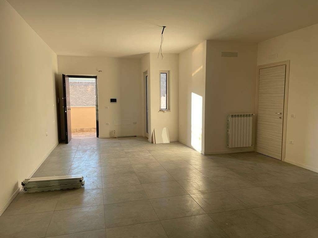 appartamento in vendita a Mondragone