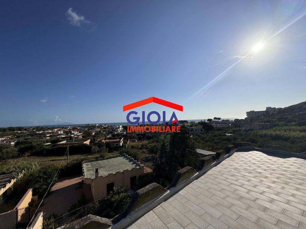appartamento in vendita a Mondragone