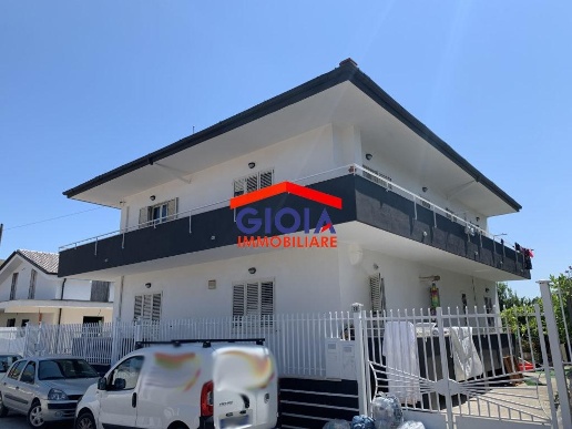 appartamento in vendita a Mondragone