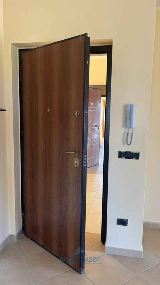 appartamento in vendita a Mondragone