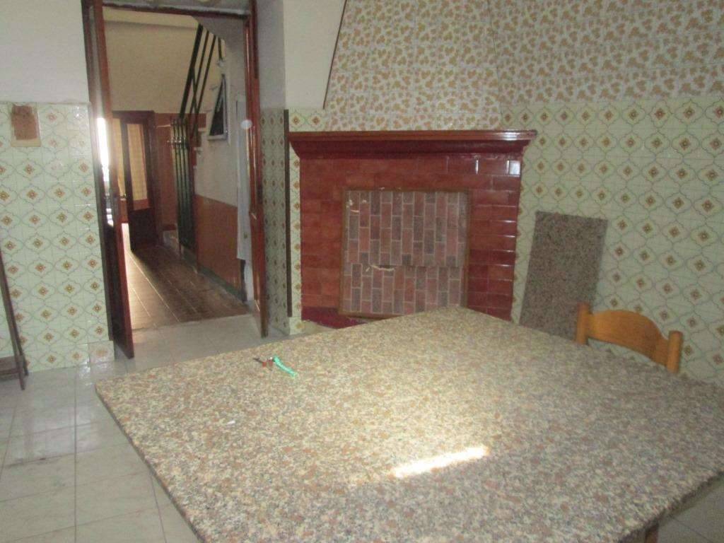casa indipendente in vendita a Mondragone