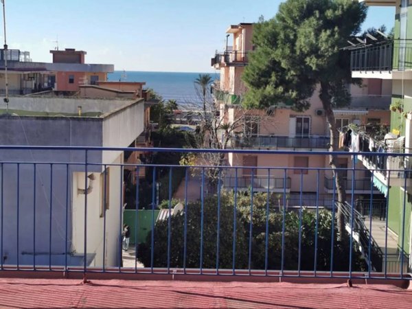 appartamento in vendita a Mondragone