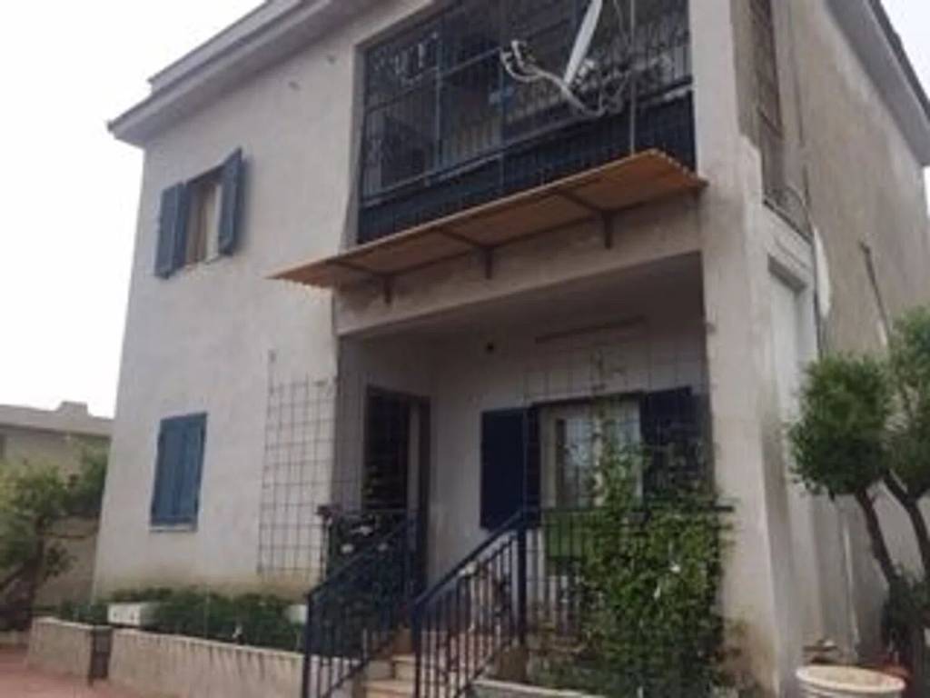 casa indipendente in vendita a Mondragone in zona Pescopagano