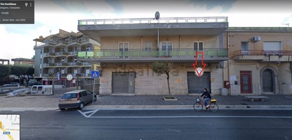 locale commerciale in vendita a Mondragone