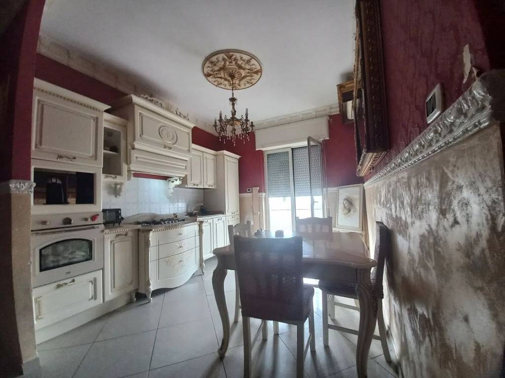 appartamento in vendita a Mondragone
