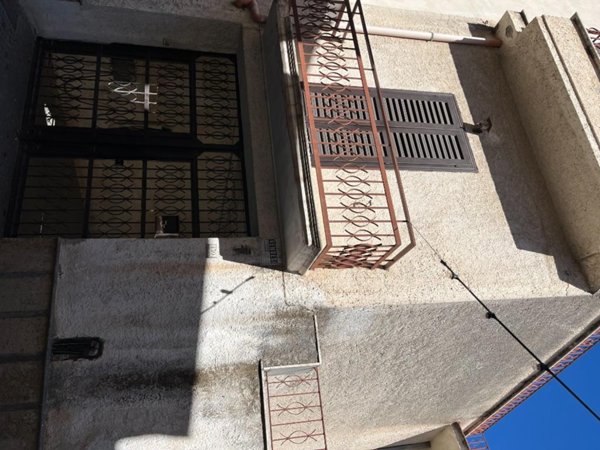 casa indipendente in vendita a Mondragone