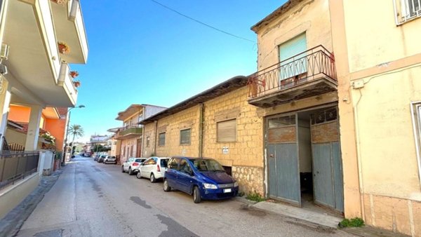 appartamento in vendita a Mondragone