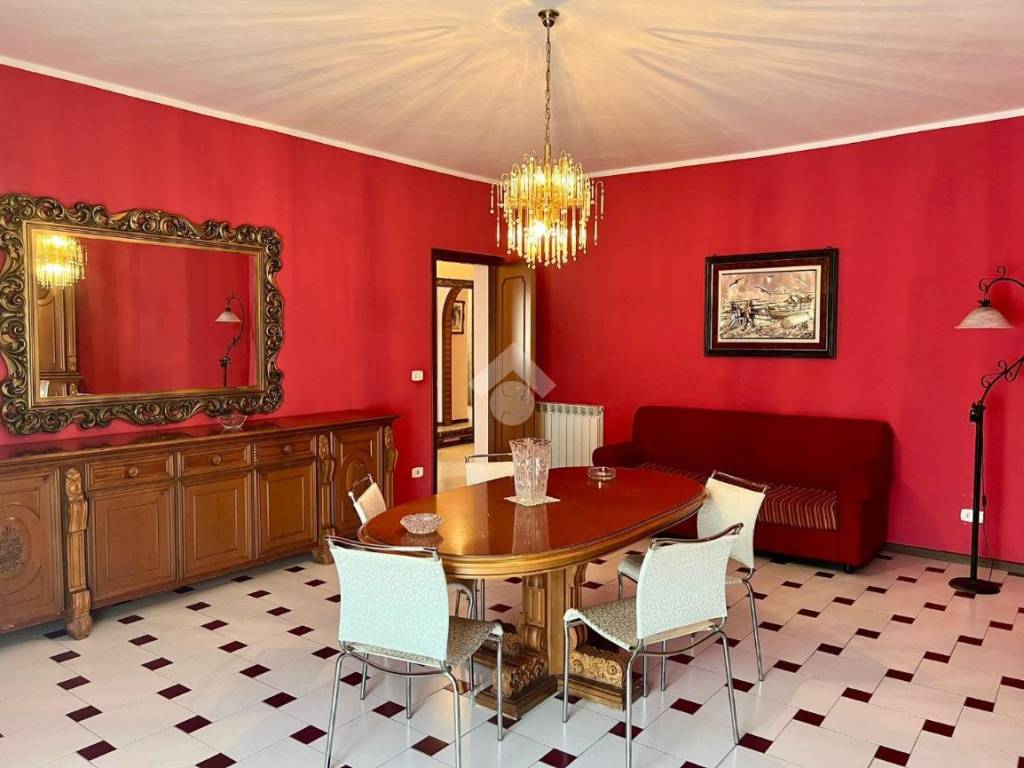 appartamento in vendita a Mondragone