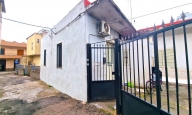 casa indipendente in vendita a Mondragone