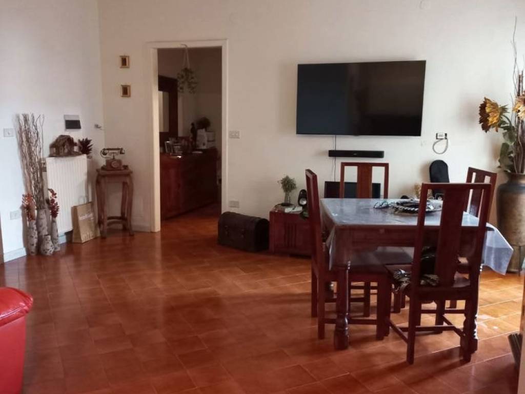 appartamento in vendita a Mondragone