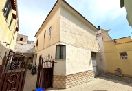 casa indipendente in vendita a Mondragone