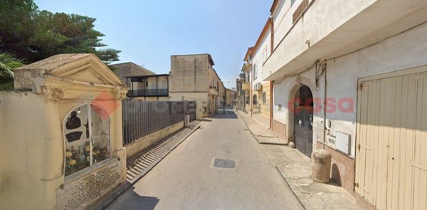 casa indipendente in vendita a Mondragone