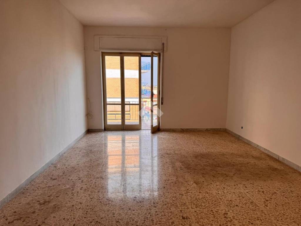 appartamento in vendita a Mondragone